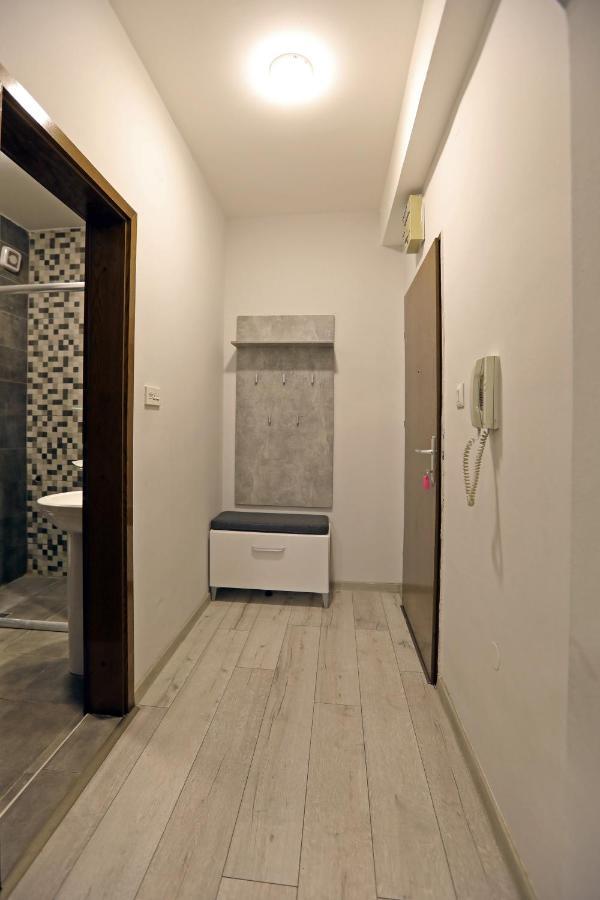 Hostel 42 Skopje Bagian luar foto