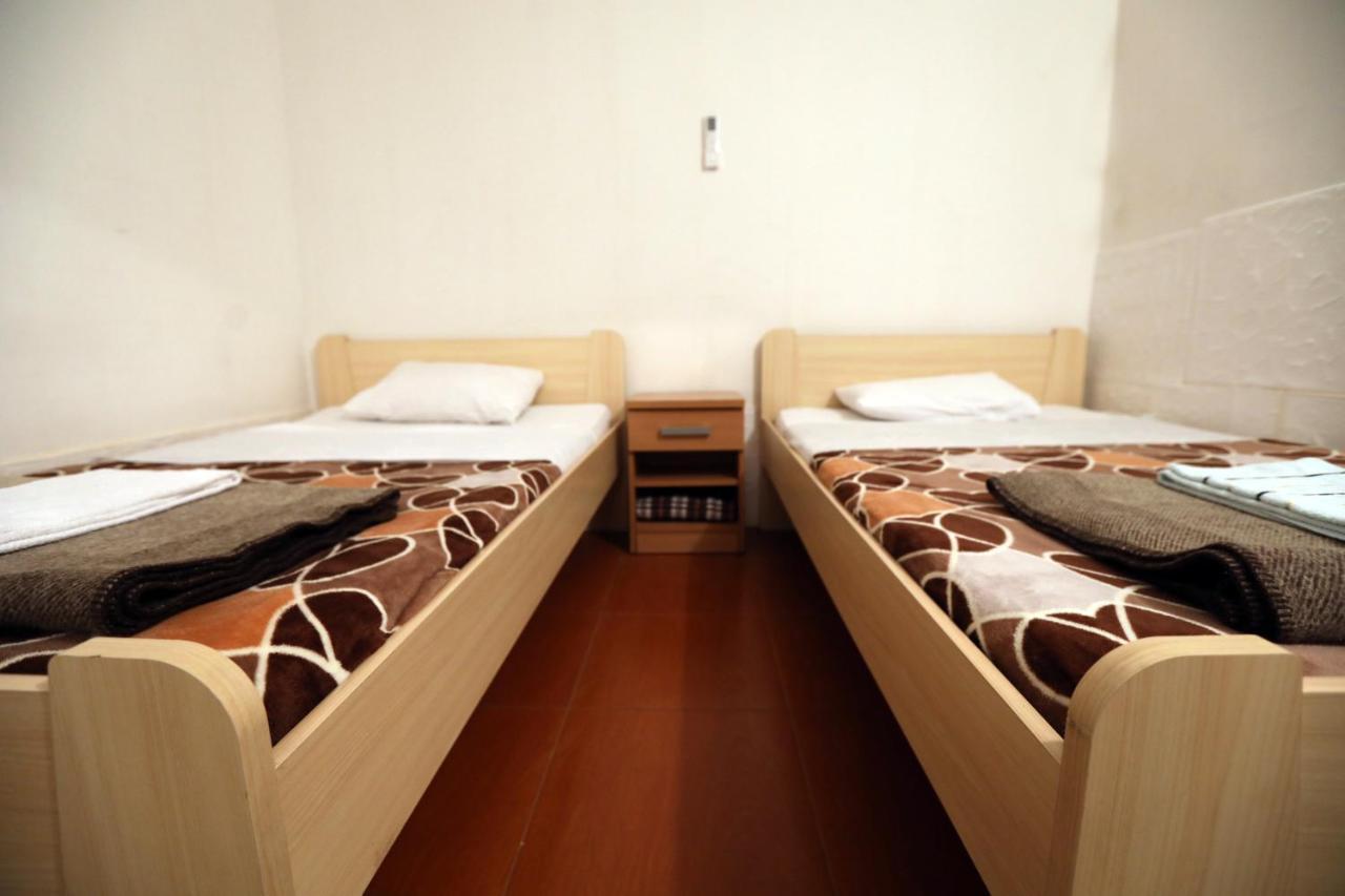 Hostel 42 Skopje Bagian luar foto