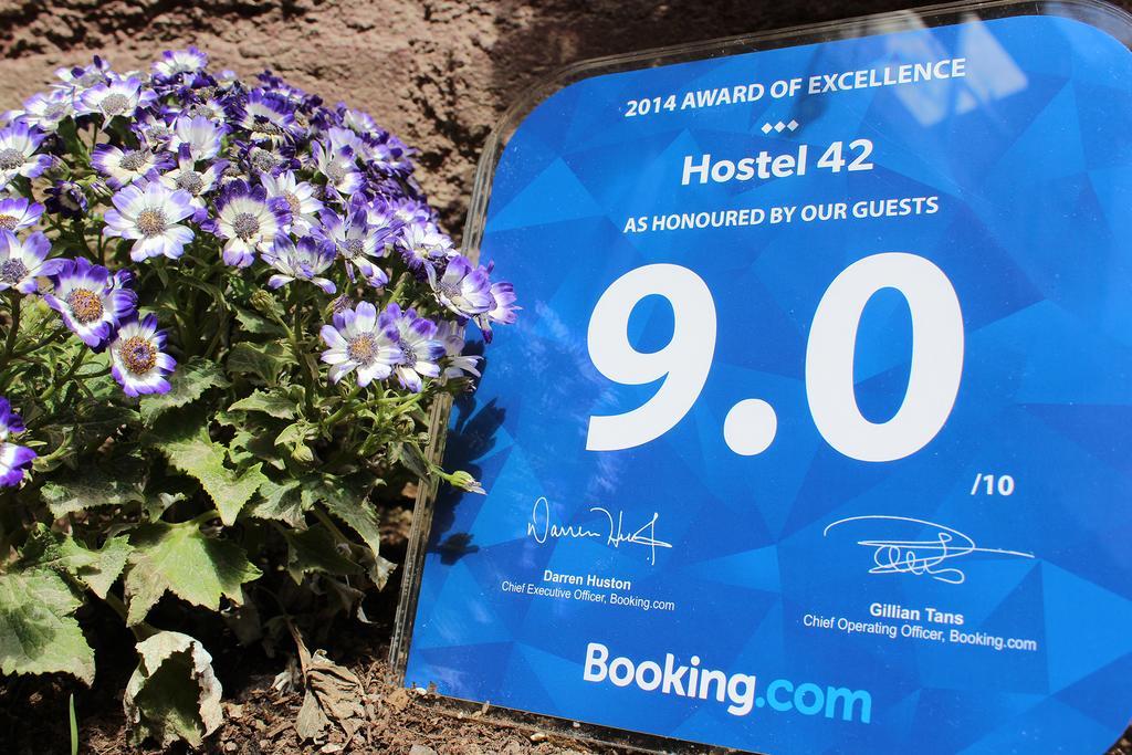 Hostel 42 Skopje Bagian luar foto